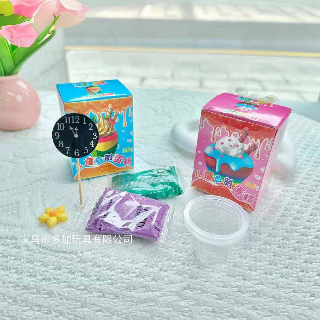 Kids DIY Cake: Get Creative, Develop Hands-On Skills, Fun Imaginative Play—Many Styles of Edible Pretend Play